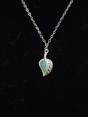 Vintage Silver Green Stone Necklace 925