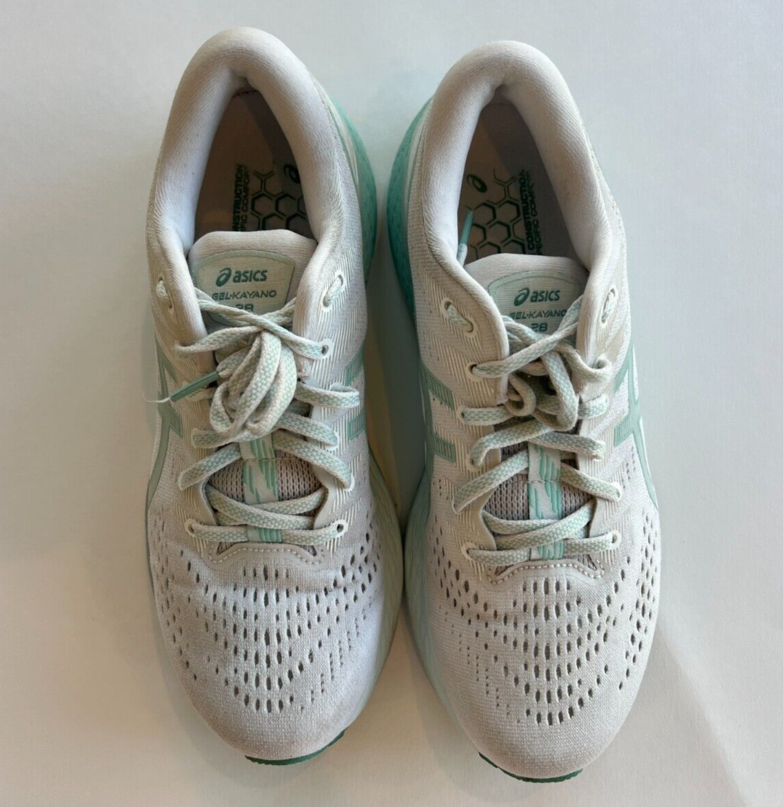 Asics Gel Kayano 28 Women’s Size 9 White Oasis Green Rare Running Sneakers Shoes image 4