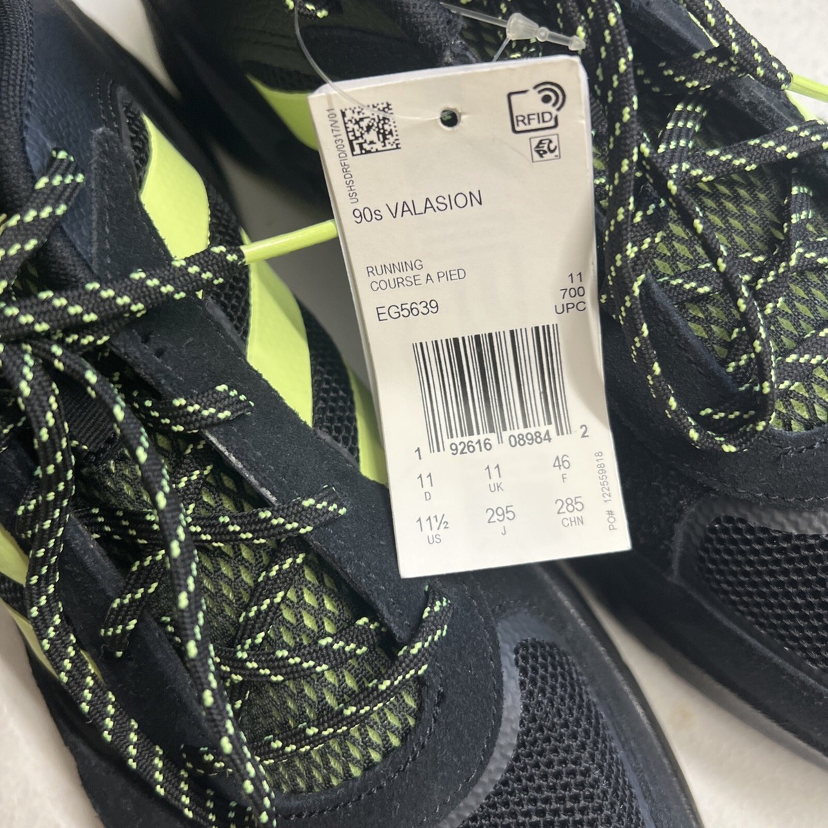 NWT Adidas Men 90S VALASION SHOES Core Black Hi-Res Yellow Size