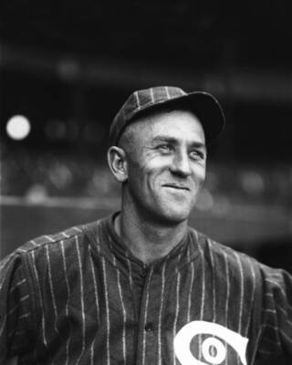 Clyde E Crouse of the Chicago White Sox in 1925 Baseball Old Photo