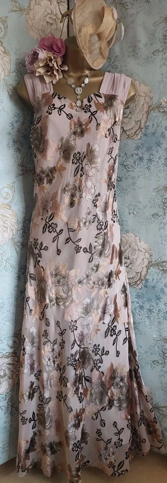 Picture 18 of 23