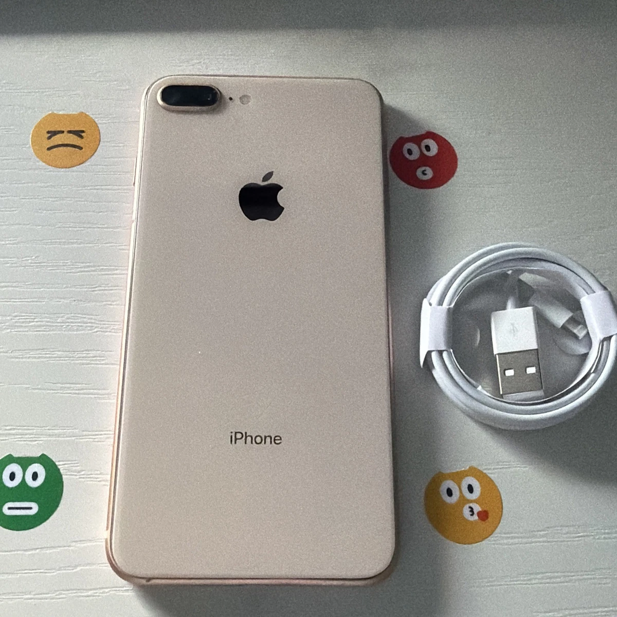 Preços baixos em Apple iPhone 8 Plus dourado 64GB | eBay