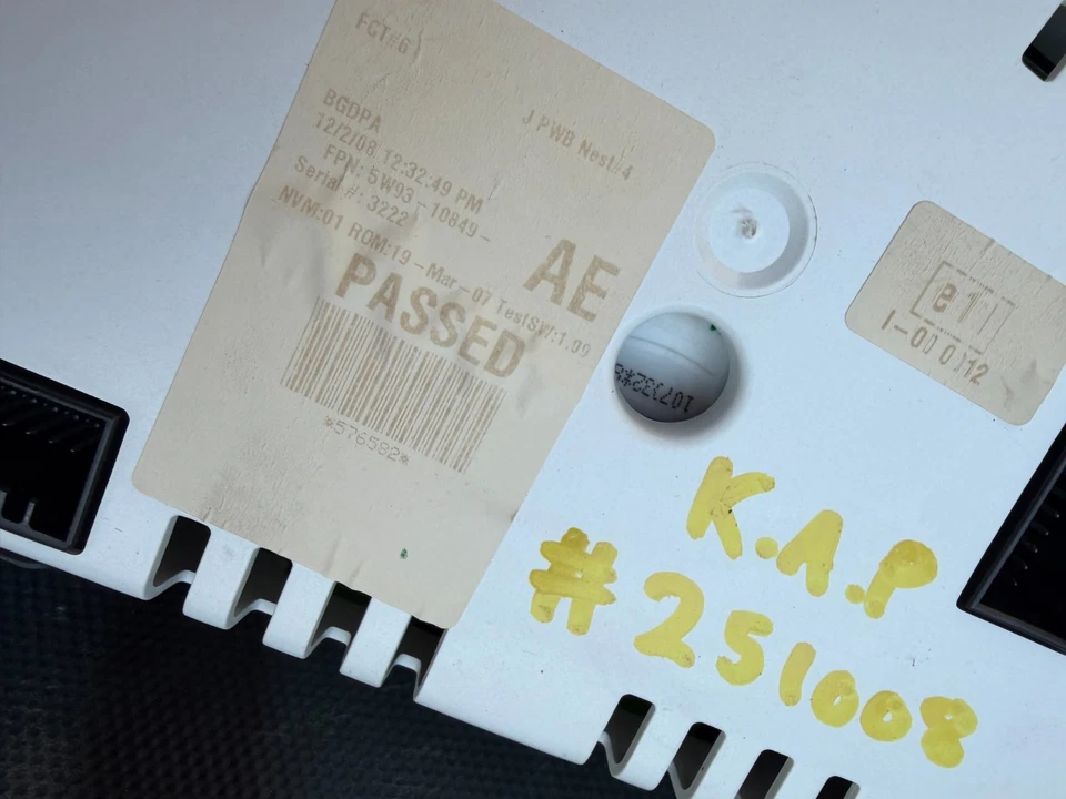 06-09 JAGUAR XJ XJ8 XJ INSTRUMENTO FABRICANTE DE EQUIPOS ORIGINALES VELOCÍMETRO MEDIDOR GRUPO 167000 MILLAS Foto 3 de 3