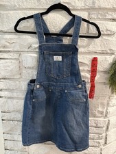 NEW Levi&rsquo;s Classic Skirtall, kids M 10/12