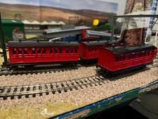 Bachmann 76038BE OO Gauge Thomas the Tank Red Coach