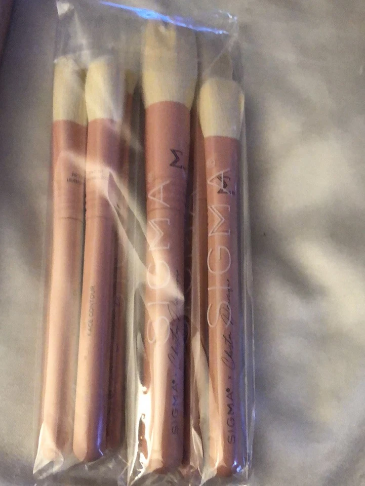 Sigma x Christians Dominique 6 peças conjunto de pincéis faciais nunca antes vistos novo na caixa - Imagem 4 de 4