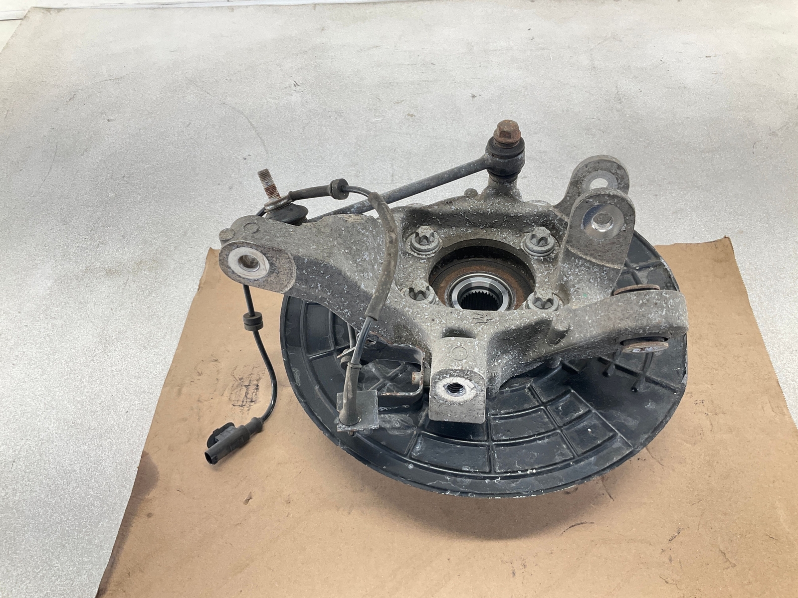 17-20 MASERATI Levante Rear Right Passenger Spindle Knuckle OEM