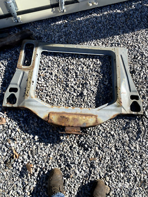 Radiator Core Support F800 f900 f700 8.3 cummins disel f3ht8a297 1994