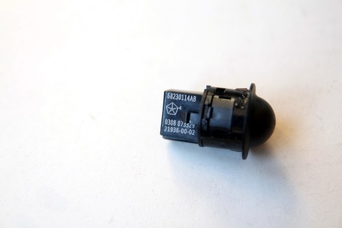 Genuino Chrysler Jeep Dodge RAM HVAC Climate Control Sun Sensor 68230114AB - Imagen 3 de 3