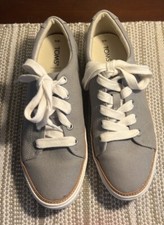 Toms Women  s Canvas Drizzle Gray Sneaker Size 9 RUNS SMALL