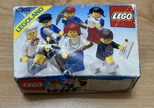 Vintage Lego 6302 Mini Figure Set New Sealed /New & Sealed _used box
