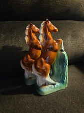 Vtg Porcelain Lipper & Mann Ceramic Equestrian Horse Book Ends Rearing Horses