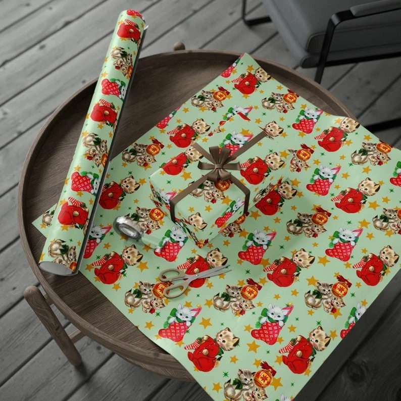 Cute Cat Christmas Wrapping Paper, Vintage Kitten Lover Holiday Gift Wrap Rolls - Image 3 of 4
