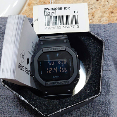 Casio G-SHOCK Men's DW-5600BB-1DR Black Digital Resin Watch 200m Box Manual