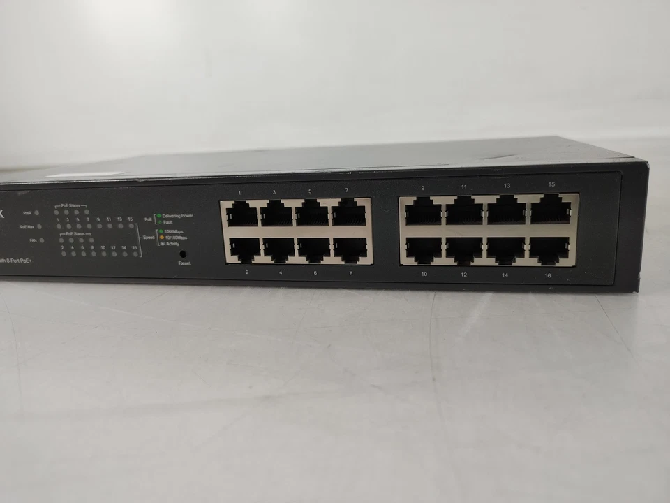 TP-Link 16-Port Gigabit Easy Smart Switch with 8-Port PoE+ TL-SG1016PE - Image 3 of 4