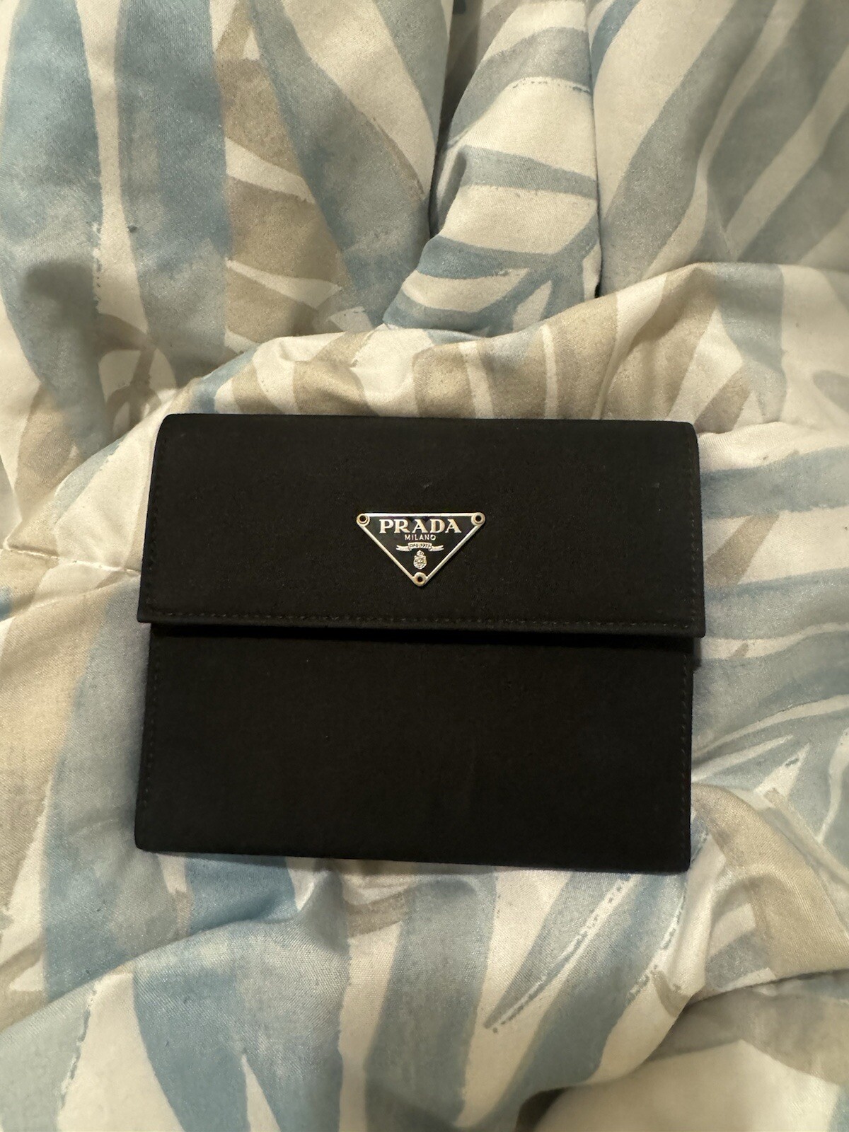 Prada Leather Wallet for Men and Women-image