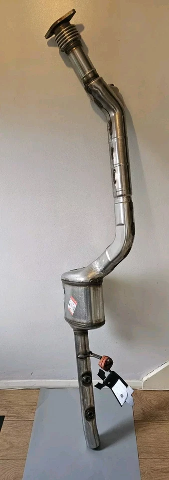 JOBLOT x2 Genuine DPF Jaguar F-pace 2017-2019 2.0L Diesel Exhaust pipe/catalyst - Image 2 of 4