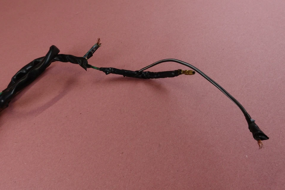 Señal de giro trasero izquierdo KAWASAKI KZ750H KZ750 KZ 750 LTD 1980-1984 Foto 3 de 4