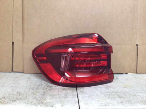 2018-2021 BMW X3 REAR LEFT TAIL LIGHT H3985337302 - Picture 1 of 4