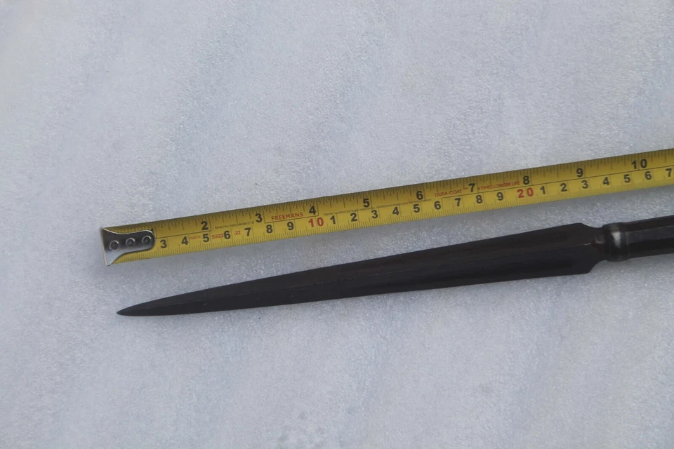 old iron rare antique indo-Persian rajput war tringular  blade spear-head/lance - Image 2 of 4