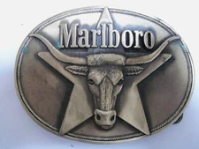 VINTAGE 1979 BELT BUCKLE, MARLBORO PHILLIP MORRIS SOLID BRASS WITH LONG HORN