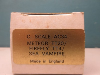 R.P.HENLEY 1/72 meteor tt.20/firefly tt.4,sea vampire #AC34 vintage diecast