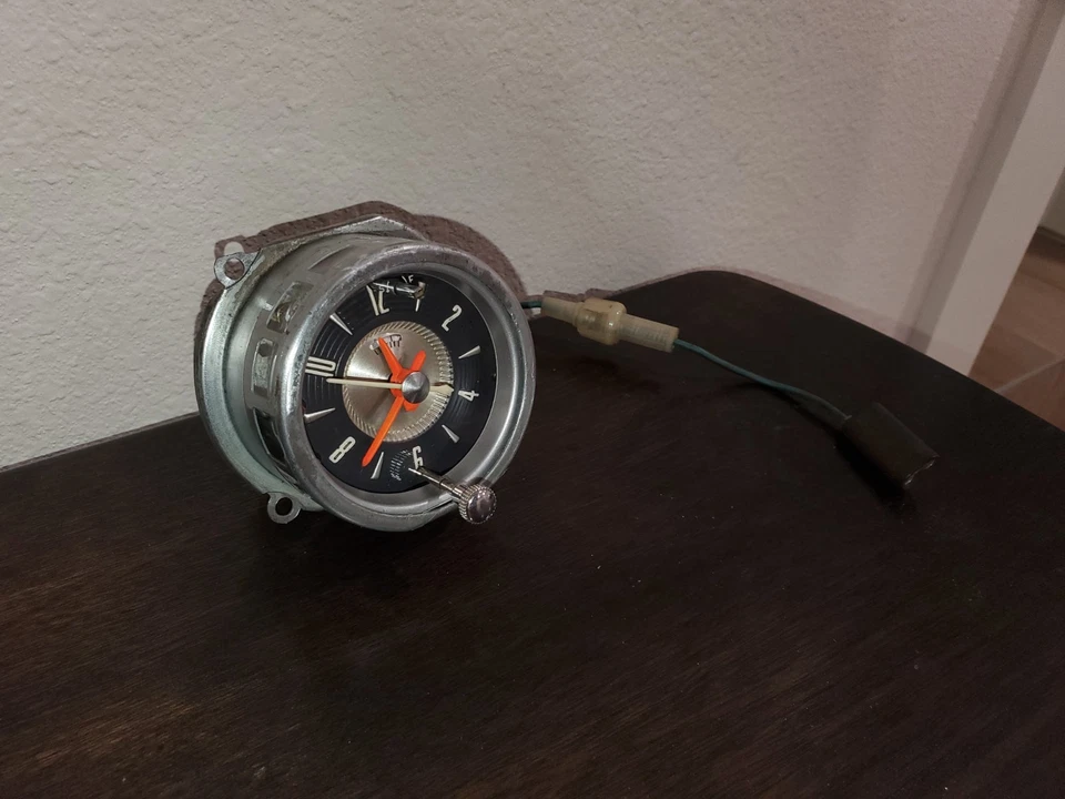 Restored 1957 Ford Thunderbird Clock 1956 Ford Works Perfectly - Image 2 of 4