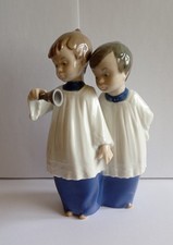 nao lladro large figurine pre owned in very good condition