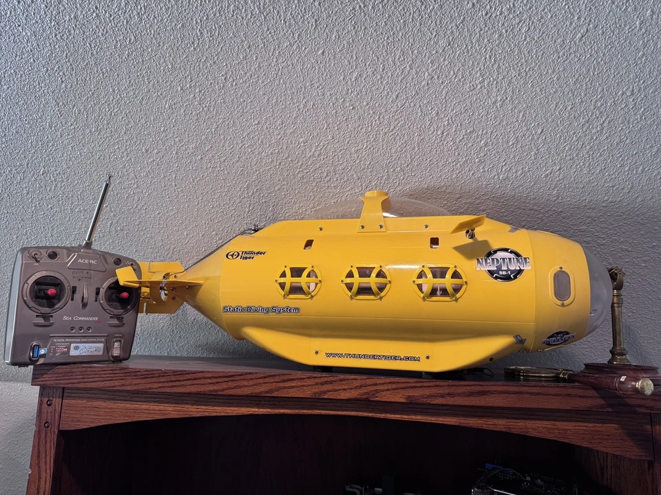 Радиоуправляемая подводная лодка ThunderTiger Neptune SB-1 - Изображение 2 из 4