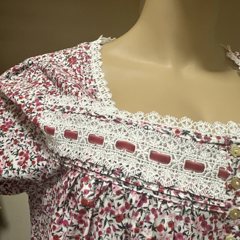 Eileen west nightgown Xlarge Cotton Lawn  Ballet Nightgown With Pockets - Image 3 of 4