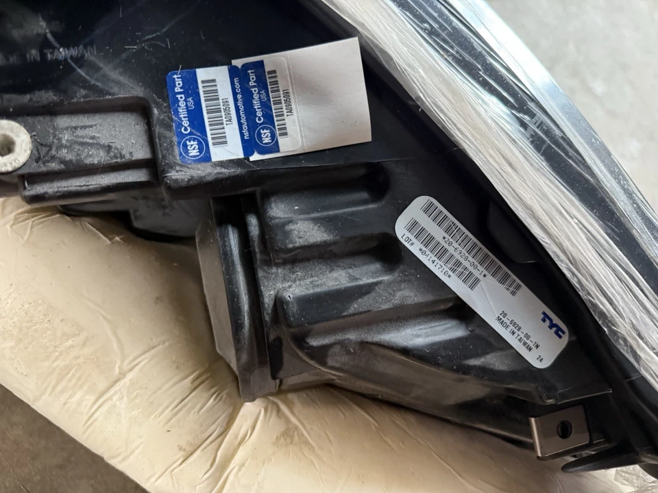 Lincoln Mkz Zephyr 2006-2009 левая галогенная фара - Изображение 4 из 4