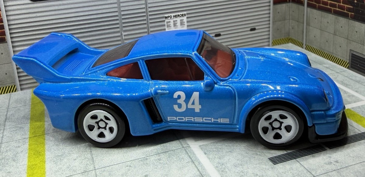 Hot Wheels XL 1:43 Porsche 934.5 #1/24 First Edition New For 2026