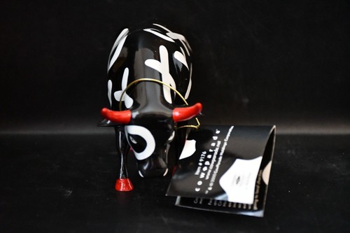 Cow Parade 'Hugs And Smooches' Boxed Figure 2000 New York - Picture 3 of 5