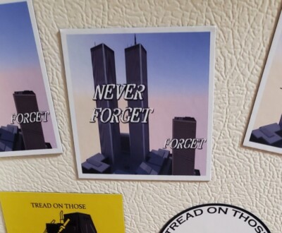 VINTAGE NYC TWIN TOWERS KITCHEN MAGNET   WORLD TRADE CENTER 9/11 WTC 7
