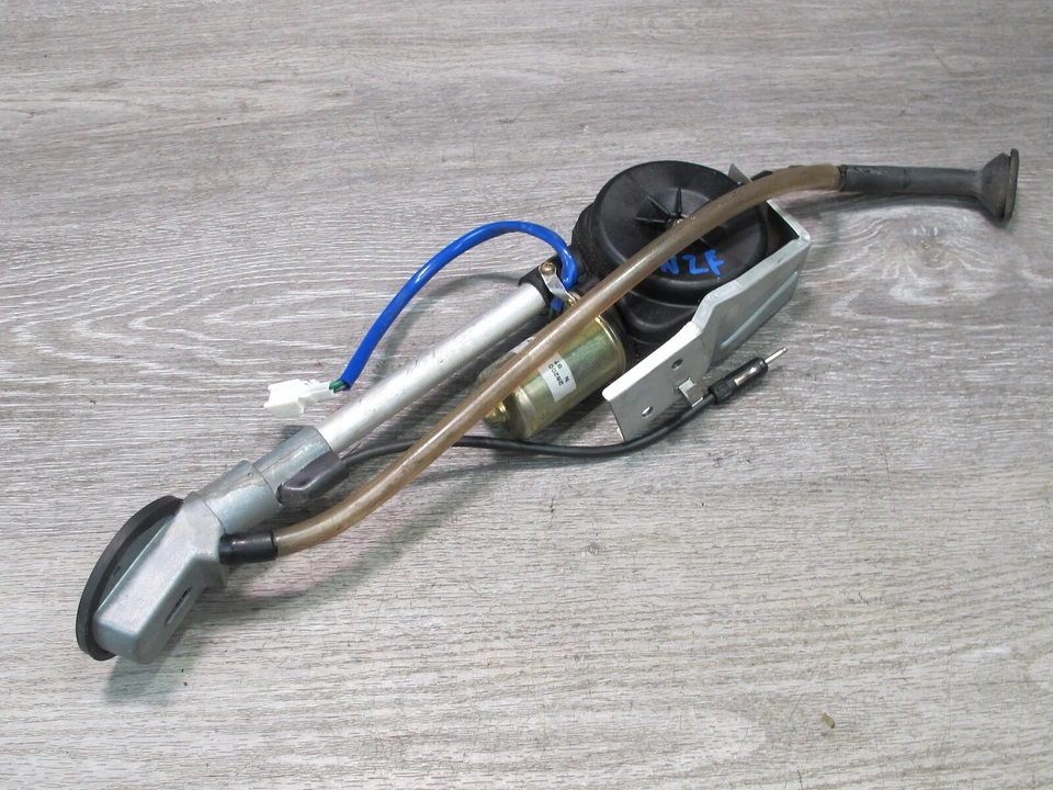 90-96 NISSAN Z32 300ZX 2+0 REAR POWER ELECTRIC ANTENNA MOTOR ASSEMBLY OEM - Image 4 of 4