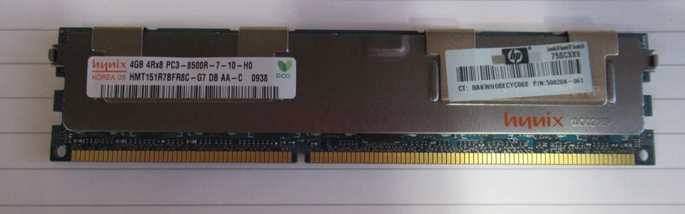 Hynix HMT151R7BFR8C-G7 12GB (3x4GB) PC3-8500 DDR3-1066MHz ECC CL7 240P Memory - Image 3 of 4