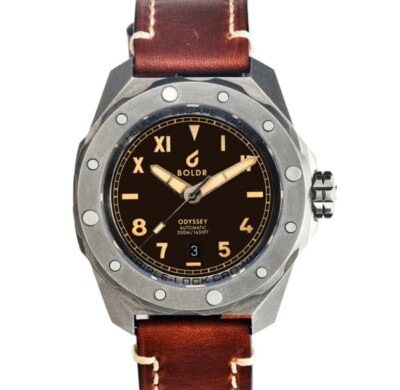 Boldr Odyssey Cali Umber, Mov. SW200-1, 45,5mm., Heliumventil, nummerierte Serie