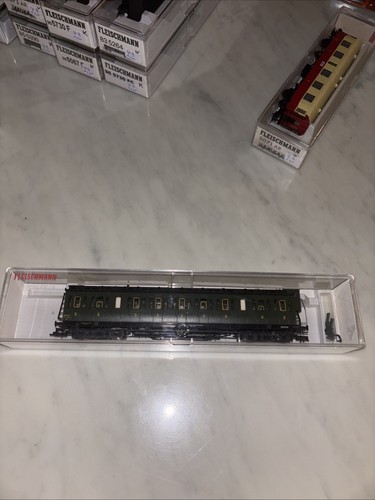 Fleischmann H0 - 5042/5041 - Wagon de marchandises pour trains