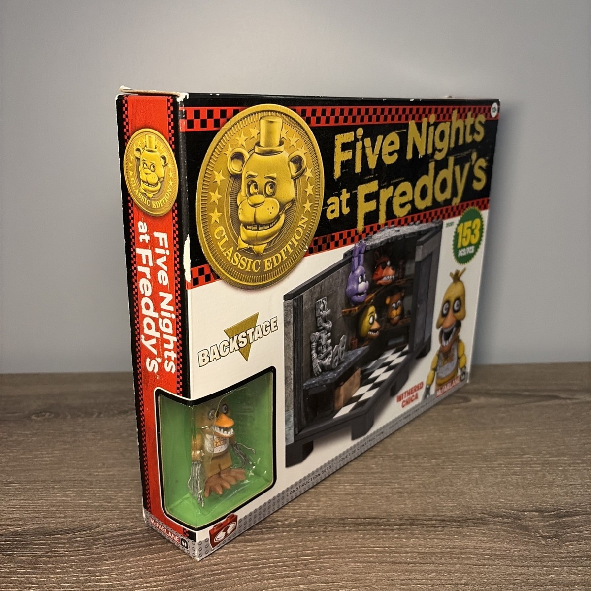 Five Nights at Freddy's Backstage Set Classic Edition McFarlane