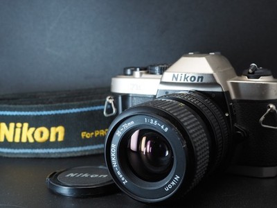 US 1 Jahr Garantie Nikon FM10 analoge Spiegelreflexkamera Ai-s Ais 35-70 mm...