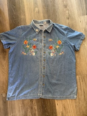 Bobbie Brooks  - Size XL Denim Button Shirt - Vintage Embroidered Fish