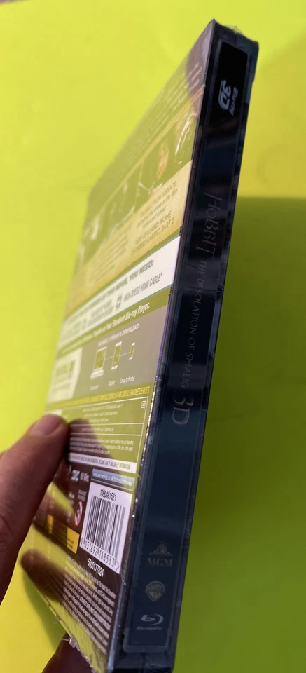 The Hobbit Desolation of Smaug ~ 2D + 3D UK Blu ray Steelbook NEW STILL SEALED - Image 3 of 3