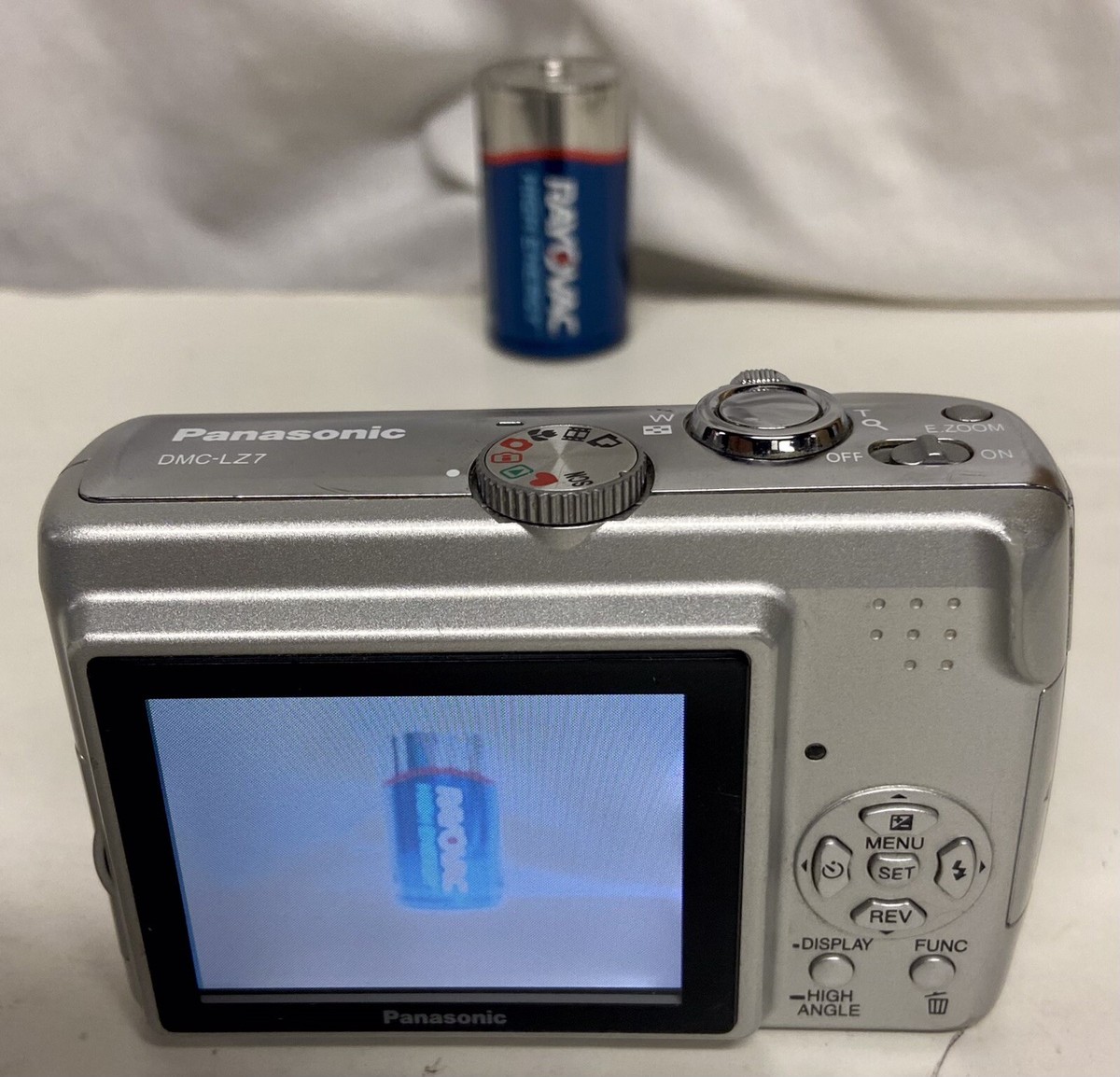 Panasonic LUMIX DMC-LZ7 Digital Camera 7.2 Megapixels 6x Optical