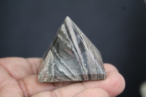 71g-NATURAL-Ghost-phantom-QUARTZ-CRYSTAL-PYRAMID-HEALING-f12