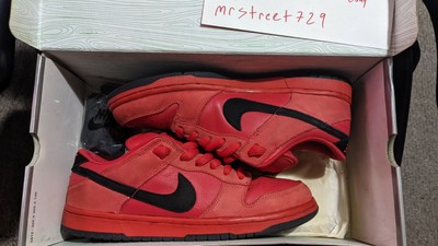 nike sb true red