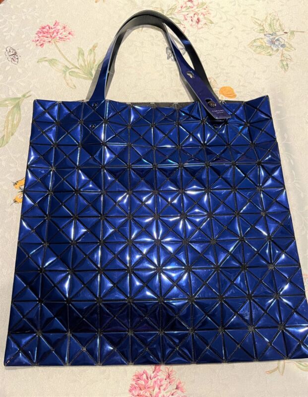Bao Bao Issey Miyake Lucent Tote women's designer modern bag
