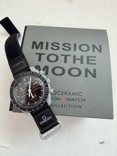 Brand new Swatch x Omega Mission to the Moon Watch S033M100 sold out everywhere!