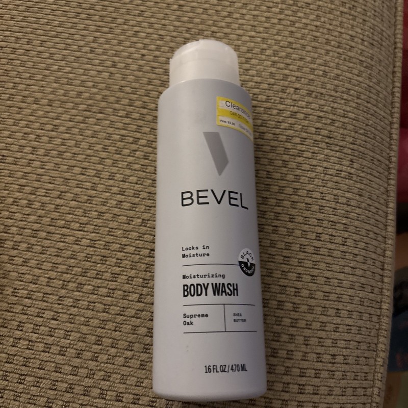 New BEVEL Moisturizing Body Wash for Men *SUPREME OAK* Shea Butter 16 fl oz. 