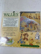 Little Suzy's Zoo Friends - 25 Wallies - #12968