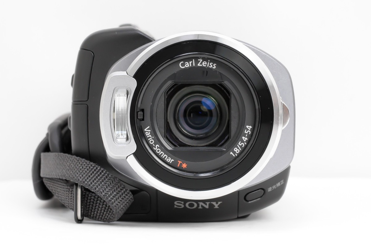 Sony Handycam HDR-SR7 Camcorder 60GB HDD 20x Digital Zoom